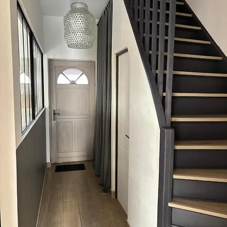 Jolie Maison Proche Centre Avec Jardin Apartment Neuville-Saint-Remy