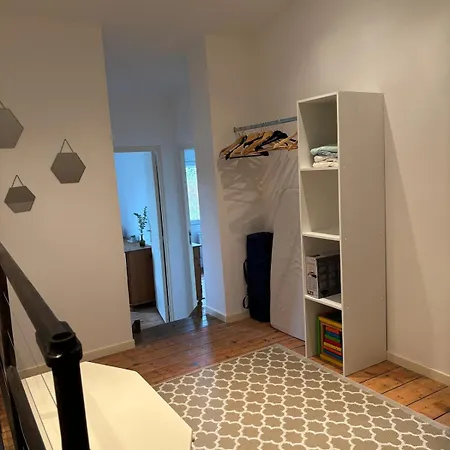 Jolie Maison Proche Centre Avec Jardin Appartamento *