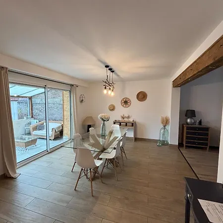 Jolie Maison Proche Centre Avec Jardin Appartamento *