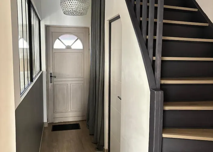 Jolie Maison Proche Centre Avec Jardin Appartamento Neuville-Saint-Remy