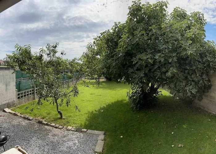 Appartamento Jolie Maison Proche Centre Avec Jardin