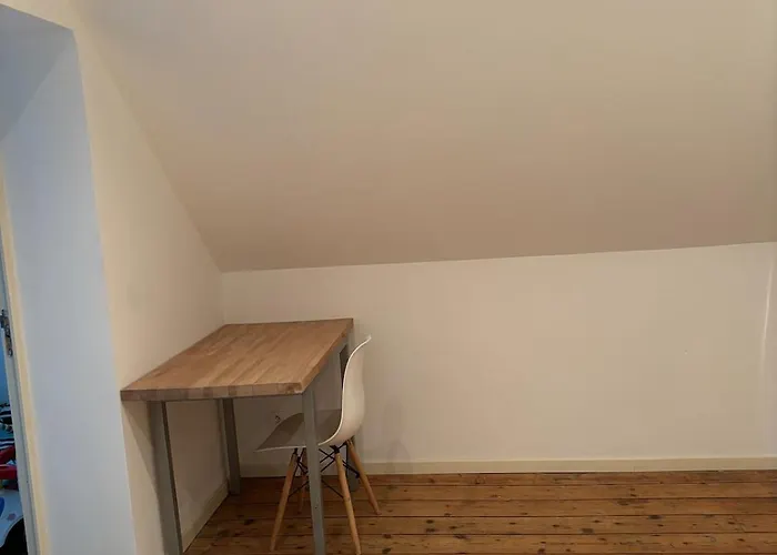 Jolie Maison Proche Centre Avec Jardin