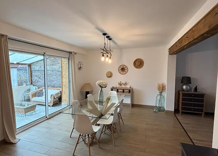 Jolie Maison Proche Centre Avec Jardin Appartamento *